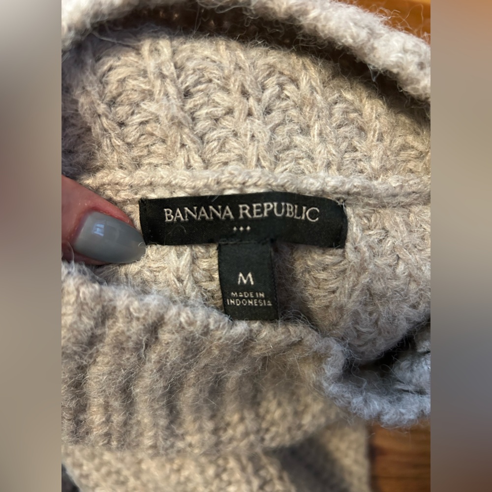 Banana Republic Factory Chunky Funnel-Neck Pullover - Picture 6 of 11